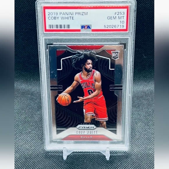 2019-20 Panini Prizm Basketball Coby White Rookie RC Card #253 - PSA 10 - Picture 2 of 2